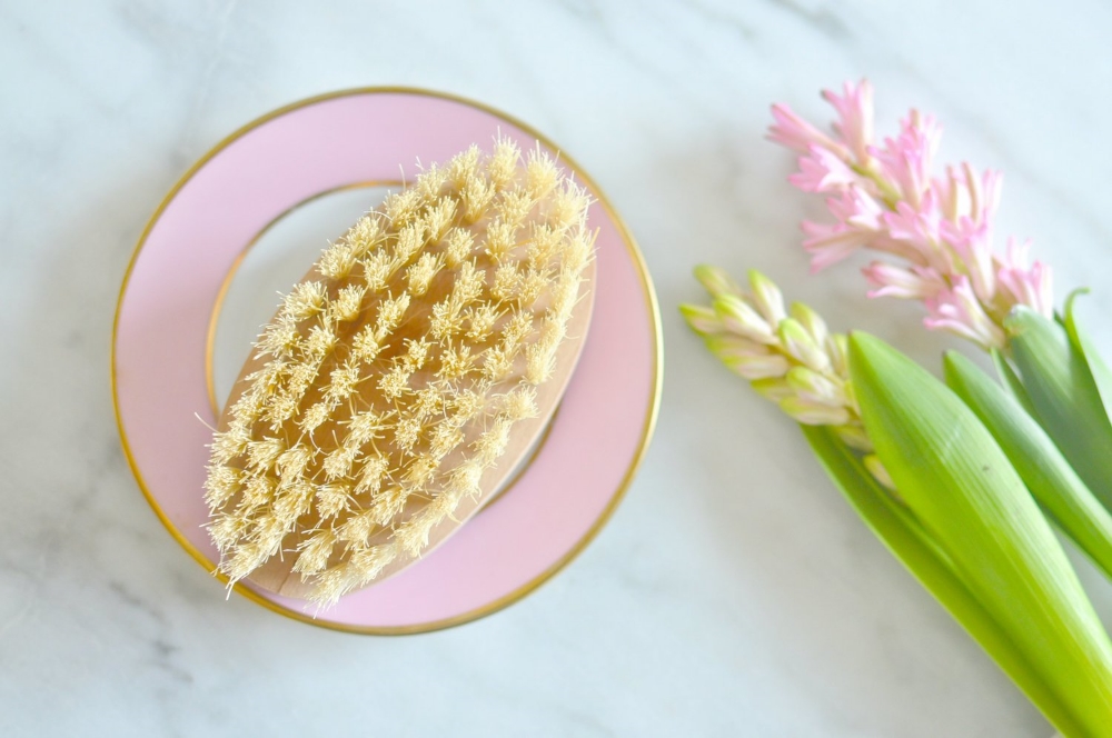 6 Tips you Should Know Before Dry Brushing