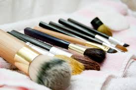 How to Clean Your Makeup Brushes4